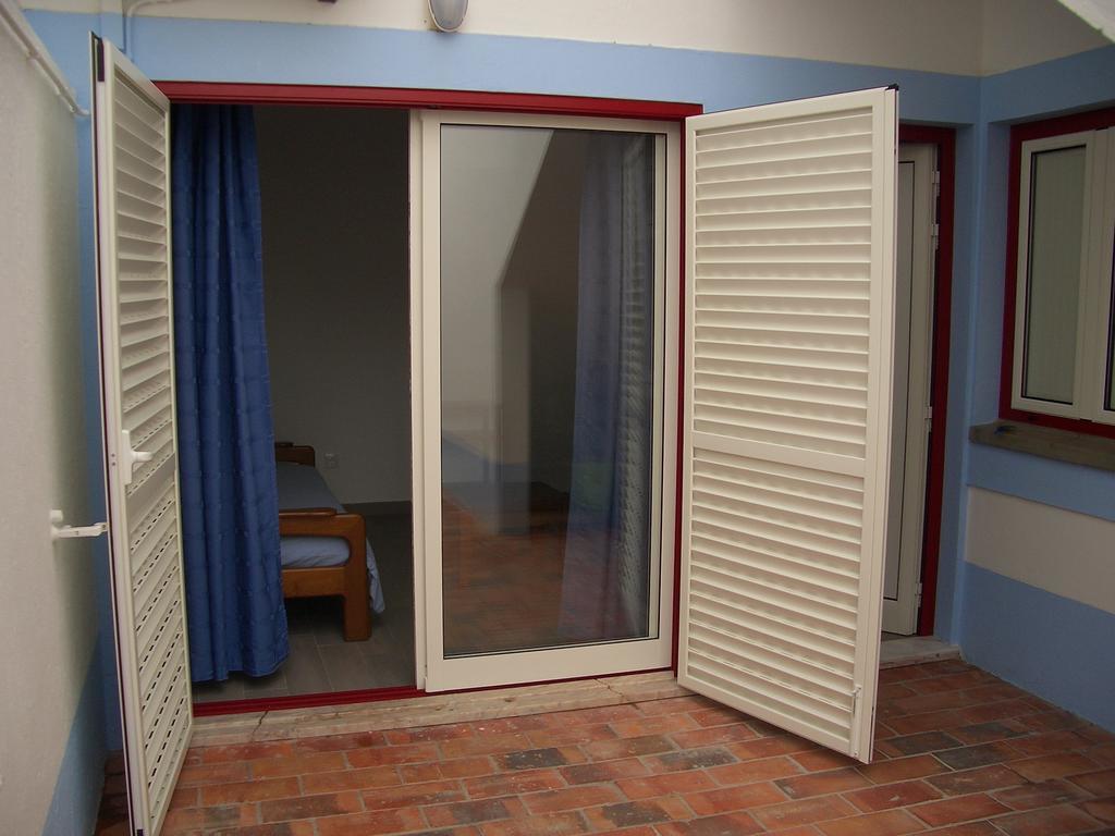 Apartamentos Monte da Rosa Vila Nova de Milfontes Quarto foto